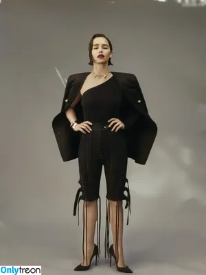 Emilia Clarke / clarkeyxo / emilia_clarke / emiliaclarke nude photo #1574