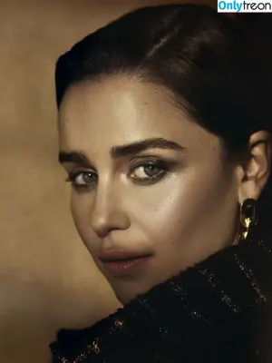 Emilia Clarke / clarkeyxo / emilia_clarke / emiliaclarke nude photo #1578