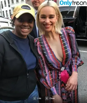 Emilia Clarke / clarkeyxo / emilia_clarke / emiliaclarke nude photo #1640