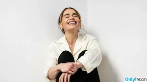 Emilia Clarke / clarkeyxo / emilia_clarke / emiliaclarke nude photo #1644
