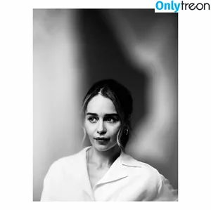 Emilia Clarke / clarkeyxo / emilia_clarke / emiliaclarke nude photo #1646