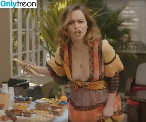 Emilia Clarke / clarkeyxo / emilia_clarke / emiliaclarke nude photo #1655