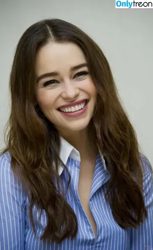 Emilia Clarke / clarkeyxo / emilia_clarke / emiliaclarke nude photo #1741