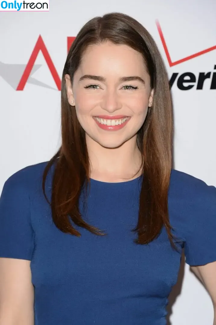 Emilia Clarke nude photo #1016 (clarkeyxo / emilia_clarke / emiliaclarke)