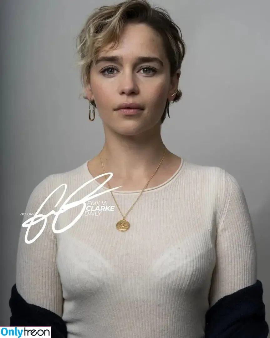Emilia Clarke nude photo #1334 (clarkeyxo / emilia_clarke / emiliaclarke)