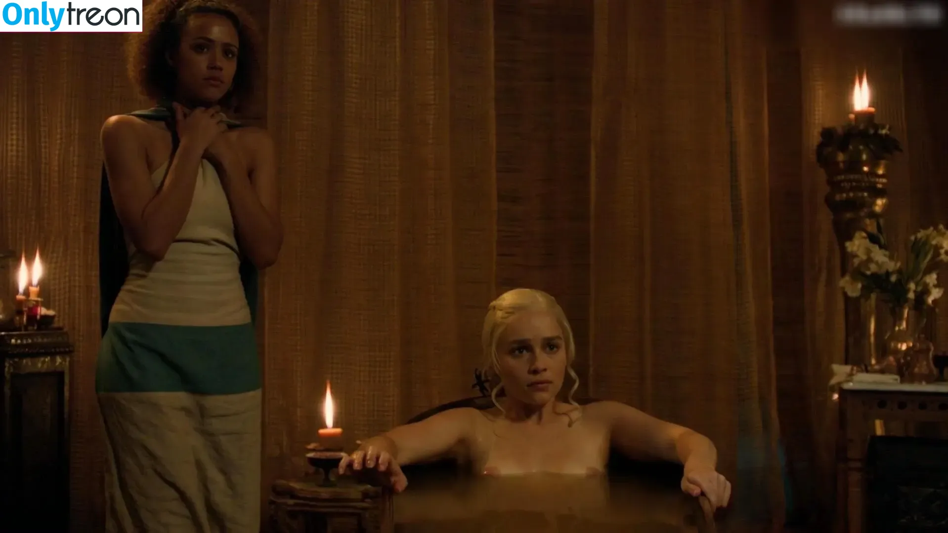 Emilia Clarke nude photo #1500 (clarkeyxo / emilia_clarke / emiliaclarke)