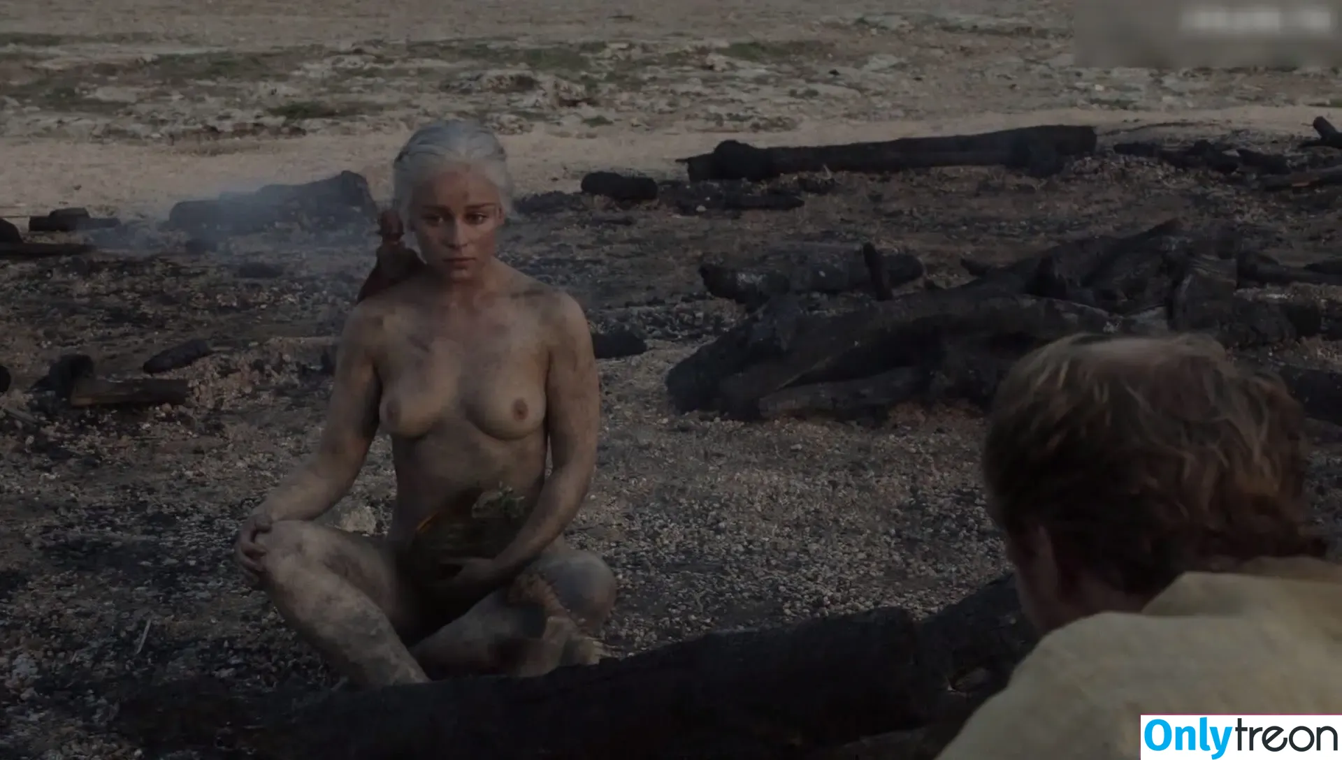 Emilia Clarke nude photo #1609 (clarkeyxo / emilia_clarke / emiliaclarke)