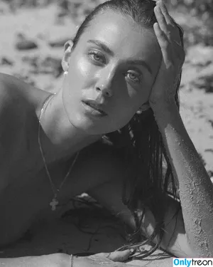 Emilia Holm / emiliahooolm / jordanholm nude photo #0008