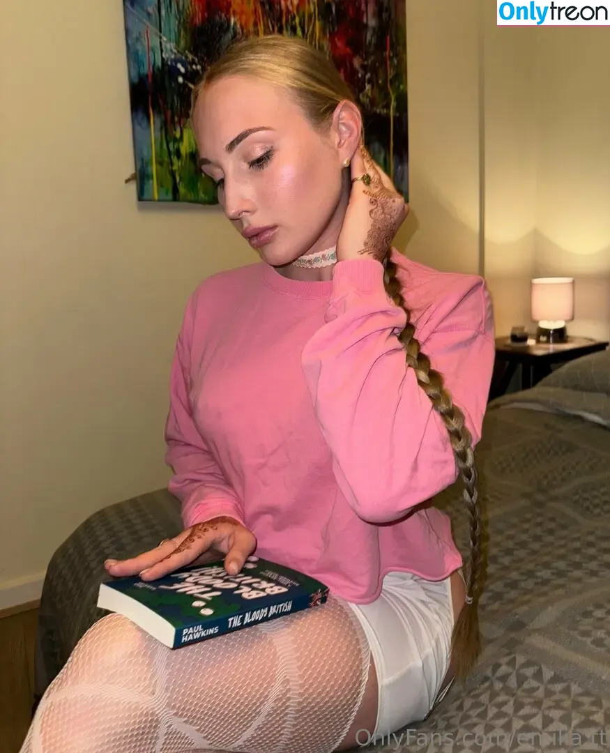 emilia.tt nude photo #0109 (emiliaa.tt)