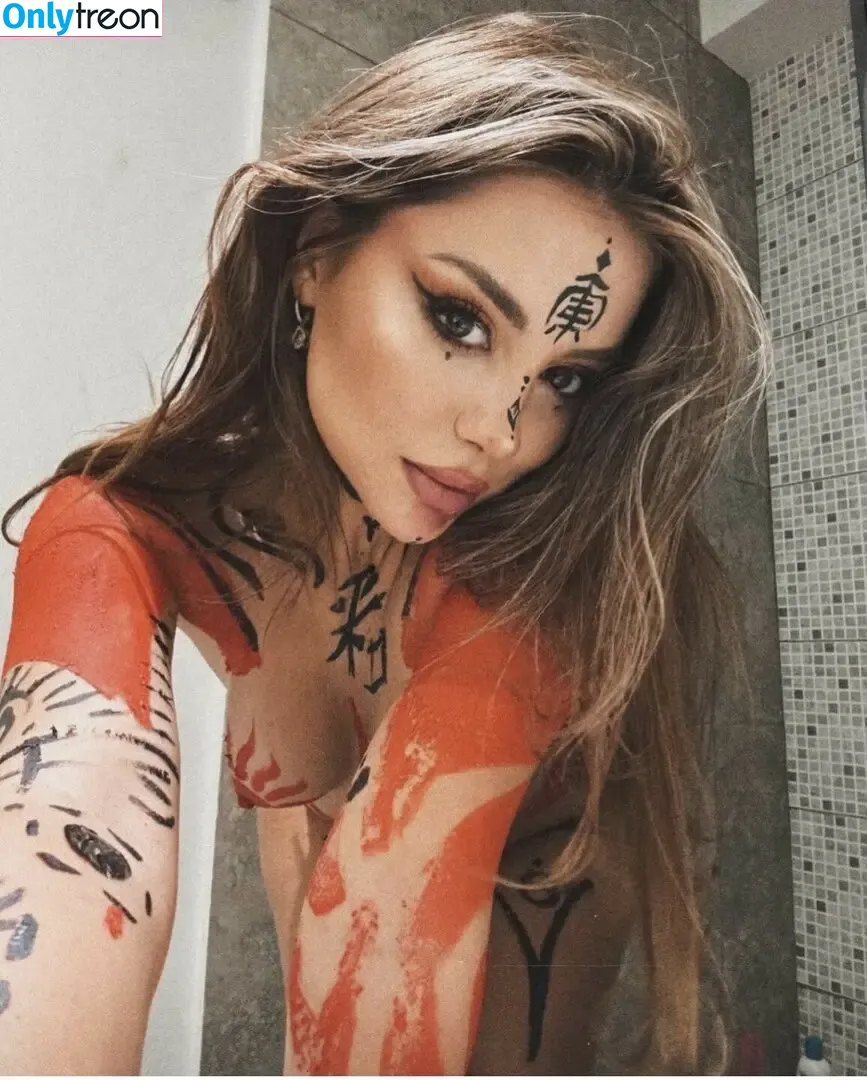 Emiliana Duclos nude photo #0003 (Callmeemily / EmilianaDuclos)
