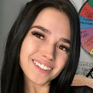 emilieberubefree / emilieberubee3.0 nude photo #0009