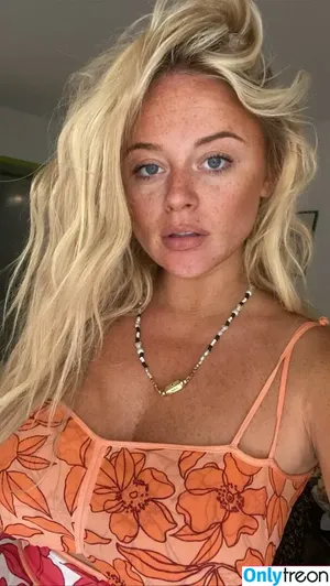 Emily Atack / emilyatack nude photo #0216