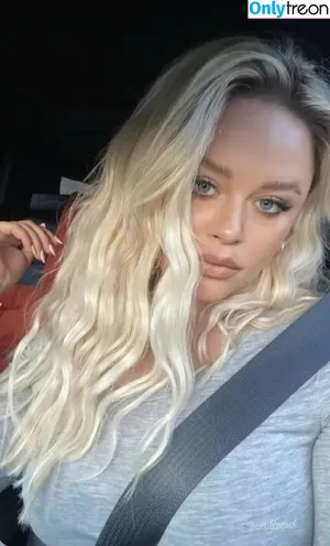 Emily Atack / emilyatack nude photo #0301