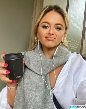 Emily Atack / emilyatack nude photo #0455
