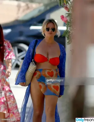 Emily Atack / emilyatack nude photo #0567