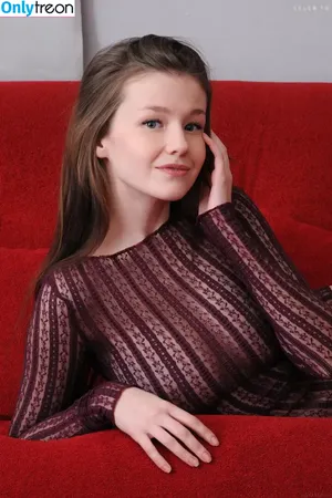 Emily Bloom / emilybloomshow / theemilybloom nude photo #3411