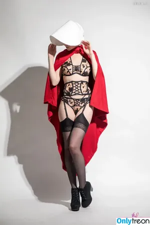 Emily Bloom / emilybloomshow / theemilybloom nude photo #4453