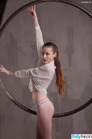 Emily Bloom / emilybloomshow / theemilybloom nude photo #4569