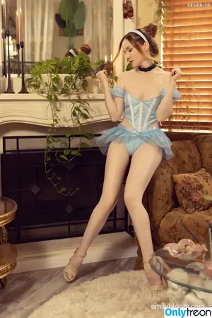 Emily Bloom / emilybloomshow / theemilybloom nude photo #4630