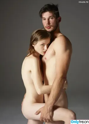 Emily Bloom / emilybloomshow / theemilybloom nude photo #4845