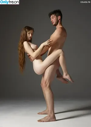 Emily Bloom / emilybloomshow / theemilybloom nude photo #4847
