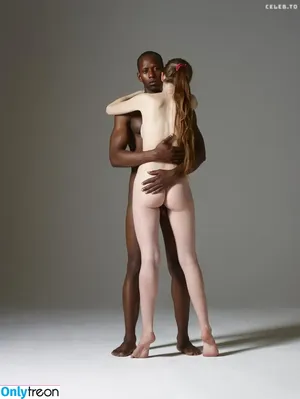 Emily Bloom / emilybloomshow / theemilybloom nude photo #4990