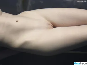 Emily Bloom / emilybloomshow / theemilybloom nude photo #5743