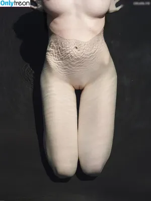 Emily Bloom / emilybloomshow / theemilybloom nude photo #5756