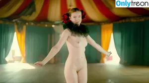 Emily Bloom / emilybloomshow / theemilybloom nude photo #6835