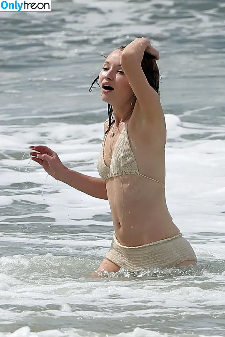 Emily Browning nude photo #0027 (emilyjanebrowning)