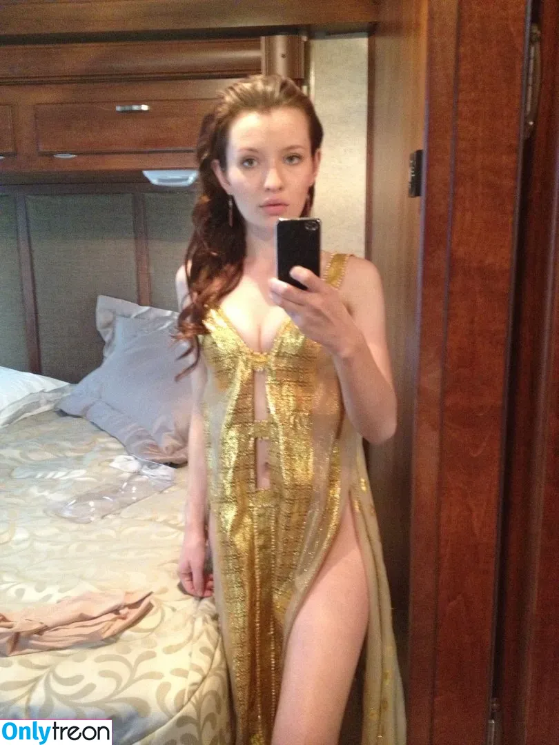 Emily Browning nude photo #0034 (emilyjanebrowning)