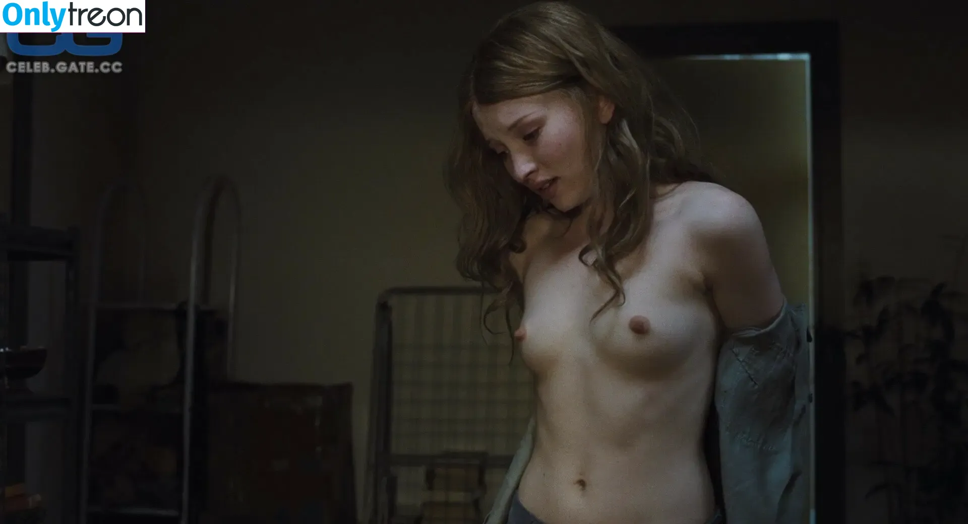 Emily Browning nude photo #0218 (emilyjanebrowning)