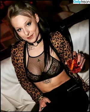 Emily Endorfin Pony / emilyendorfinpony nude photo #0005