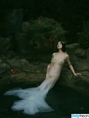 Emily Ghoul / emily mei / emily.ghoul / emilysgotissues nude photo #0005