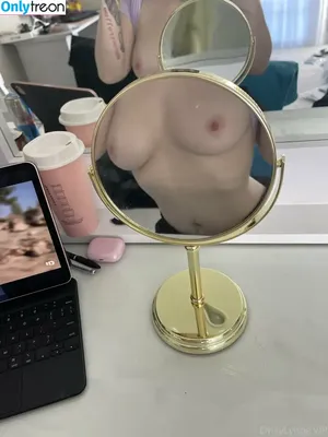 Emily Lynne / MyFreeCams / theemilylynne / themilylynne nude photo #1060