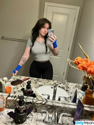 Emily Lynne / MyFreeCams / theemilylynne / themilylynne nude photo #1218