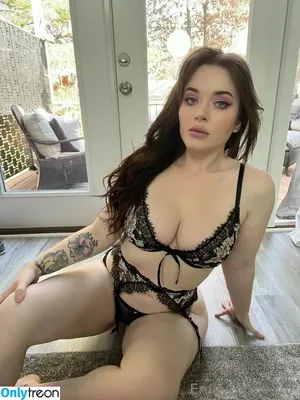 Emily Lynne / MyFreeCams / theemilylynne / themilylynne nude photo #1589