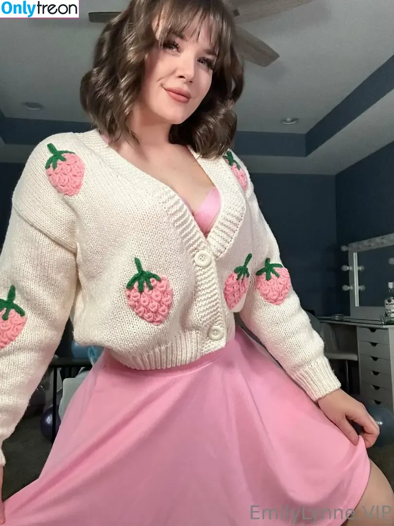 Emily Lynne nude photo #1983 (MyFreeCams / theemilylynne / themilylynne)