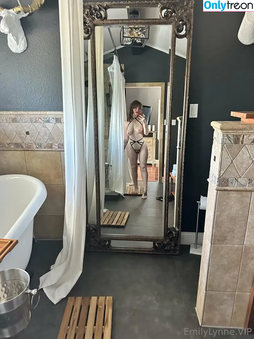 Emily Lynne nude photo #2594 (MyFreeCams / theemilylynne / themilylynne)