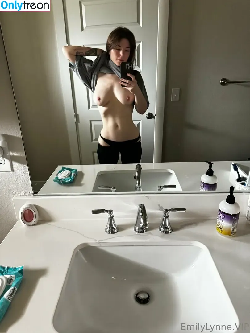 Emily Lynne nude photo #2624 (MyFreeCams / theemilylynne / themilylynne)