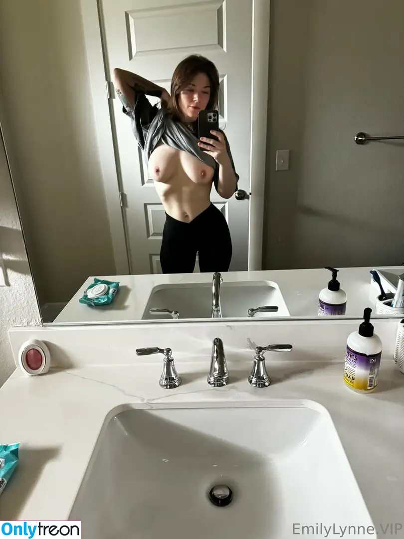 Emily Lynne nude photo #2626 (MyFreeCams / theemilylynne / themilylynne)