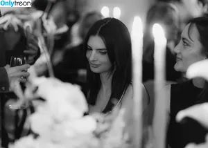 Emily Ratajkowski / emrata nude photo #3655