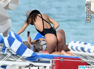 Emily Ratajkowski / emrata nude photo #3970