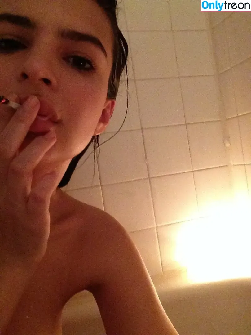 Emily Ratajkowski nude photo #3566 (emrata)