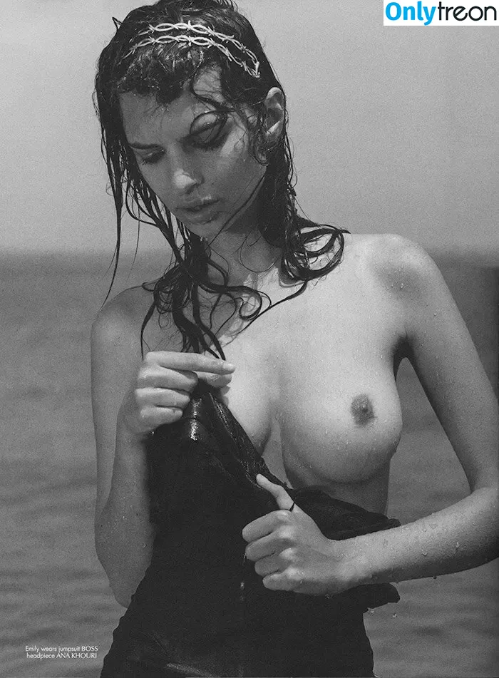 Emily Ratajkowski nude photo #3790 (emrata)