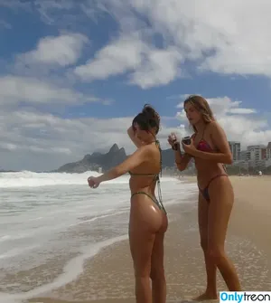 Emily Ratajkowski / emrata nude photo #5384