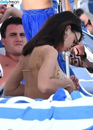 Emily Ratajkowski / emrata nude photo #5934