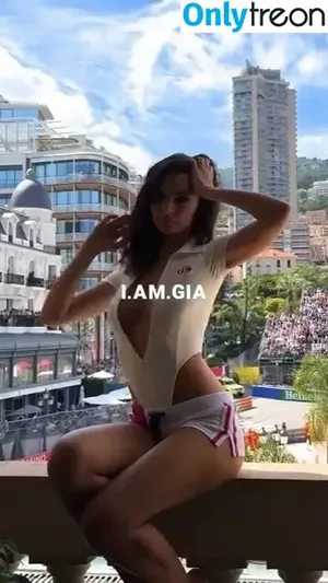 Emily Ratajkowski / emrata nude photo #6671