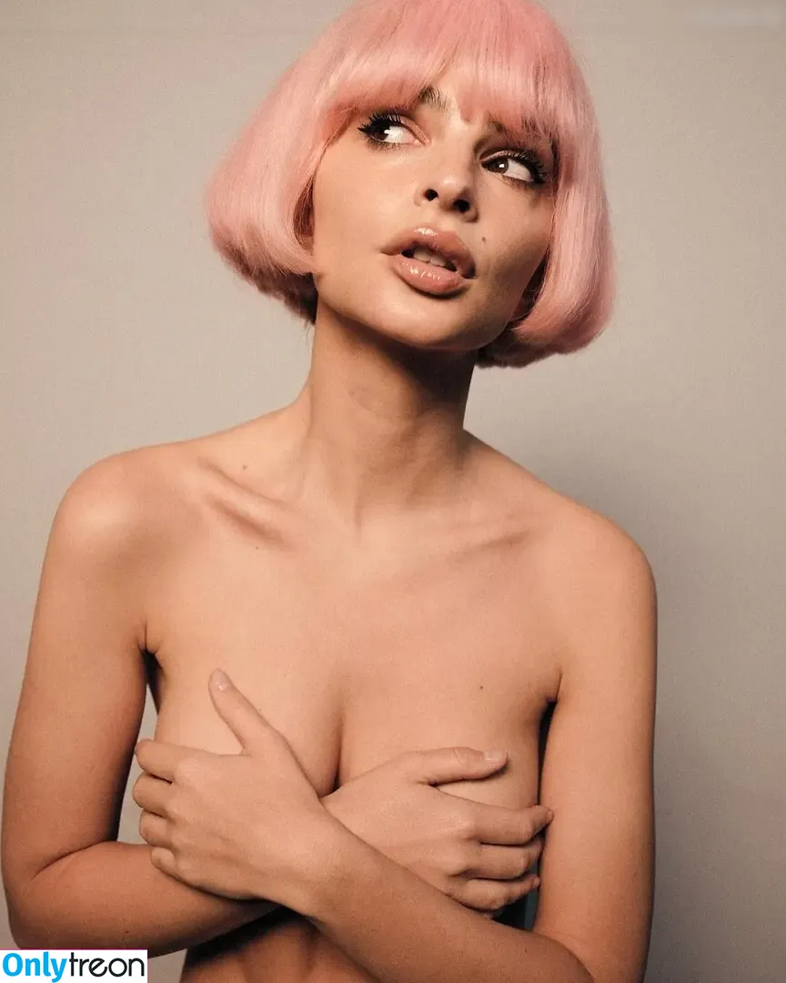 Emily Ratajkowski nude photo #6327 (emrata)