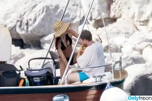 Emily Ratajkowski / emrata nude photo #8728